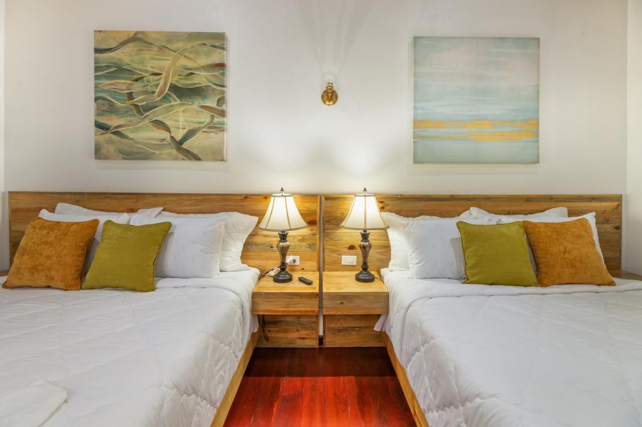 Hotel And Dive Center Roatan Yacht Club French Harbour Ngoại thất bức ảnh