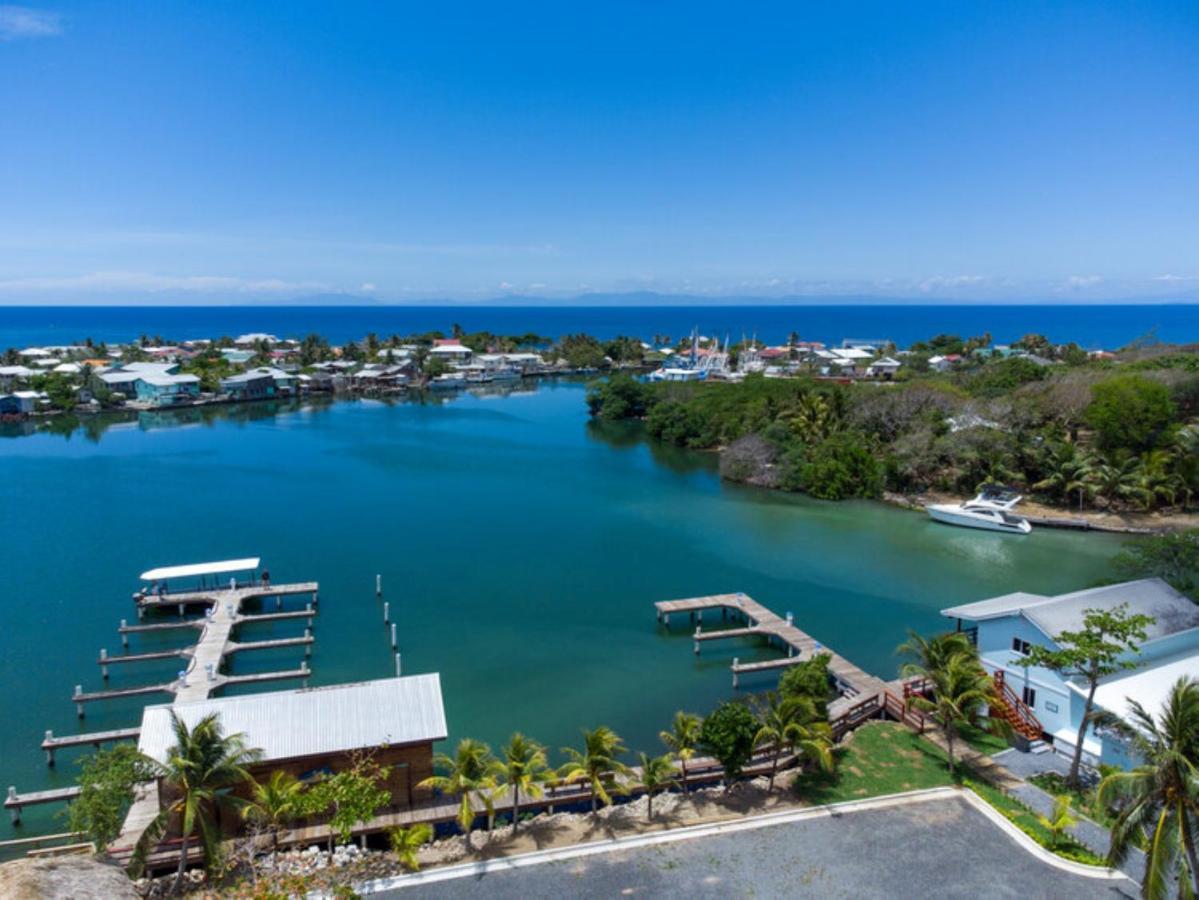Hotel And Dive Center Roatan Yacht Club French Harbour Ngoại thất bức ảnh