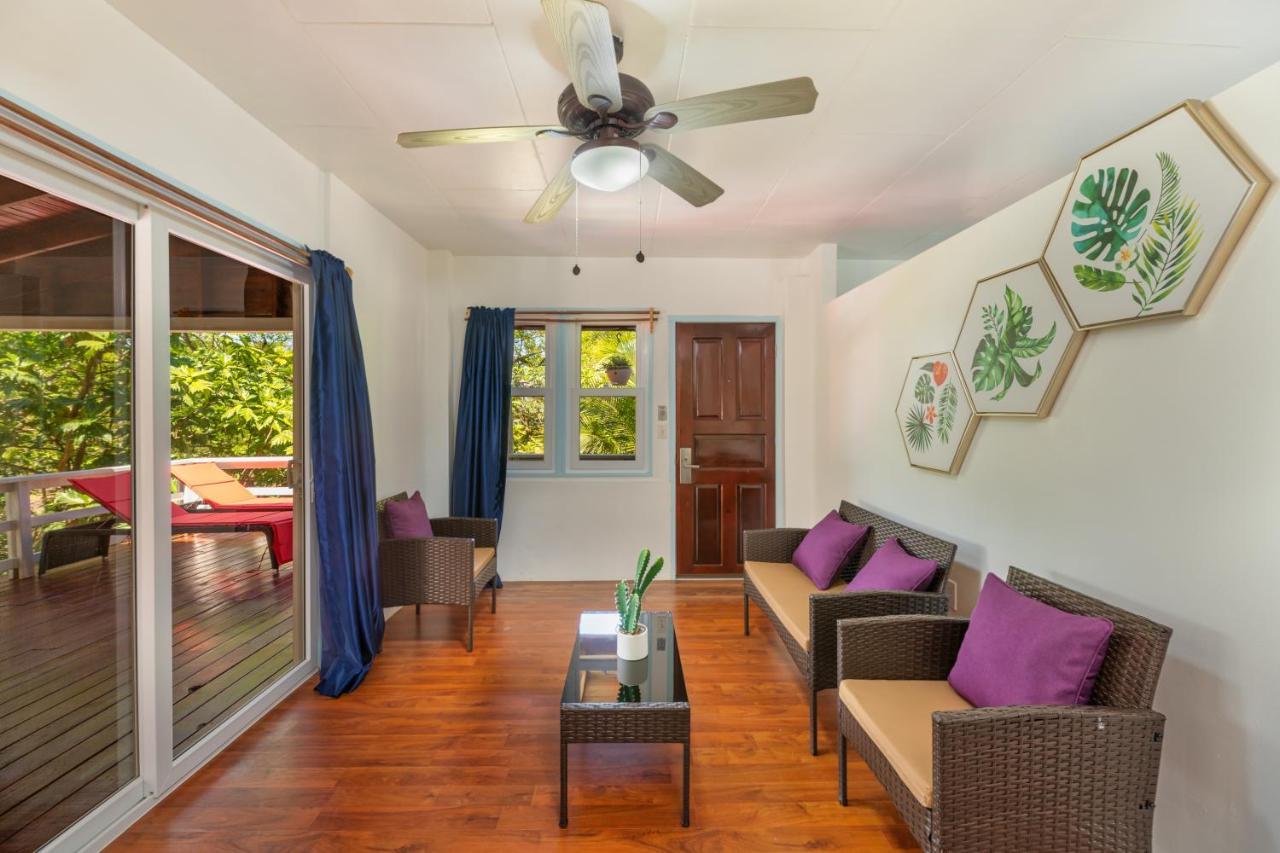 Hotel And Dive Center Roatan Yacht Club French Harbour Ngoại thất bức ảnh