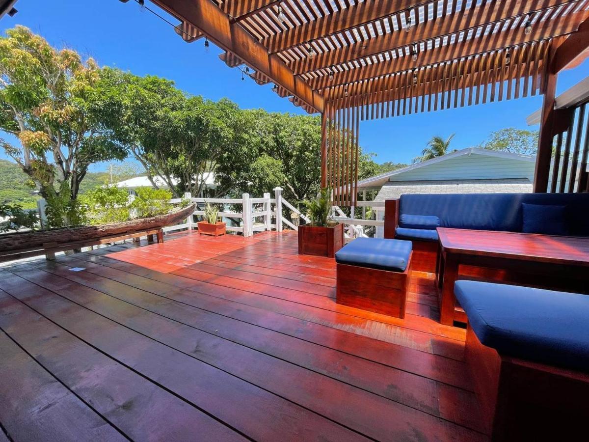 Hotel And Dive Center Roatan Yacht Club French Harbour Ngoại thất bức ảnh
